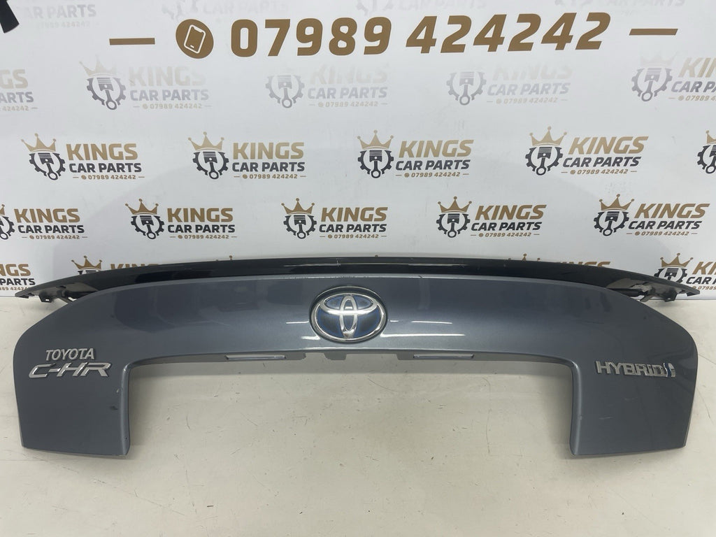 TOYOTA CH-R CHR MK1 2021 TAILGATE TRIM PANEL WITH BADGE IN GREY 1K3. 76811-F4010