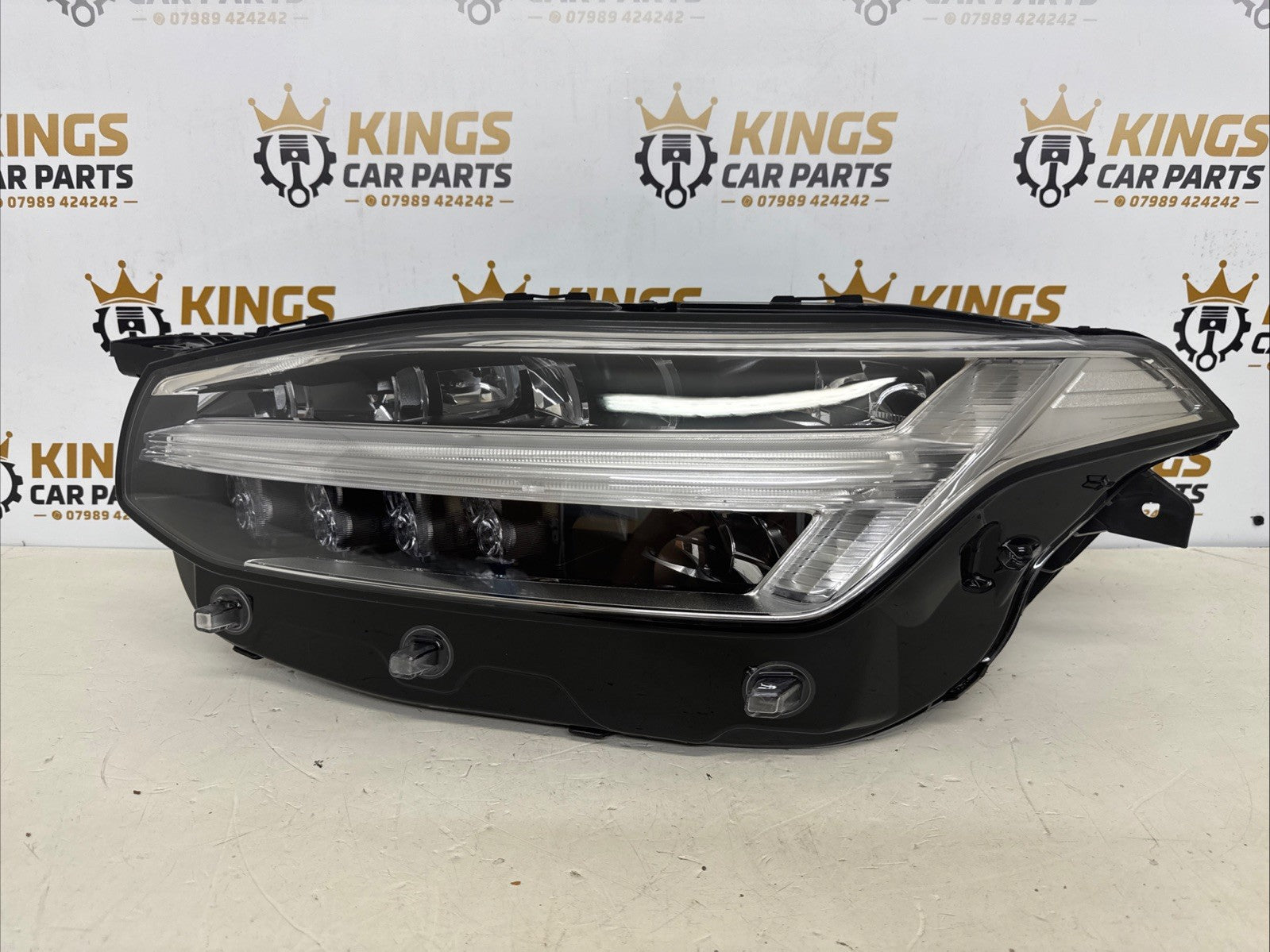 NEW VOLVO XC90 MK2 Front Left Headlight LHD 31655714 Passenger Side