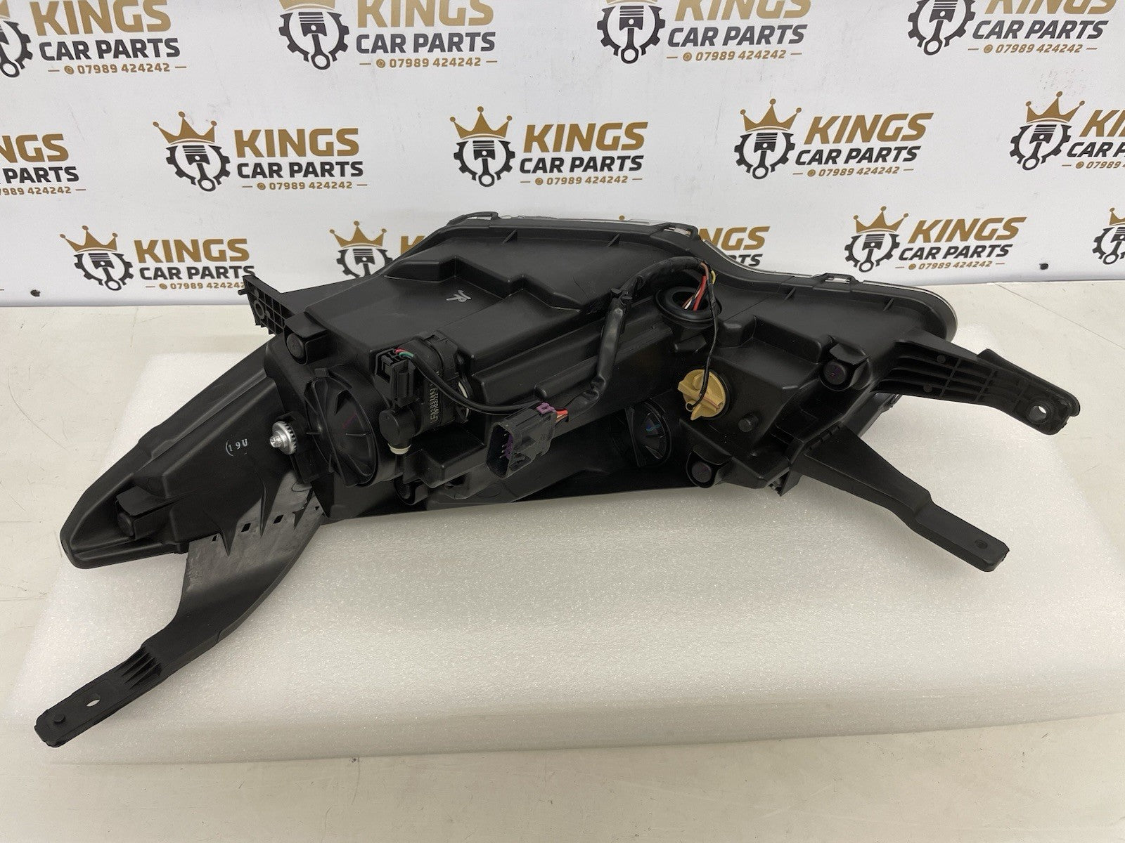 MG ZS 2018-2021 HEADLIGHT/HEADLAMP DRIVER SIDE/OFF SIDE FRONT RIGHT NEW 10266528