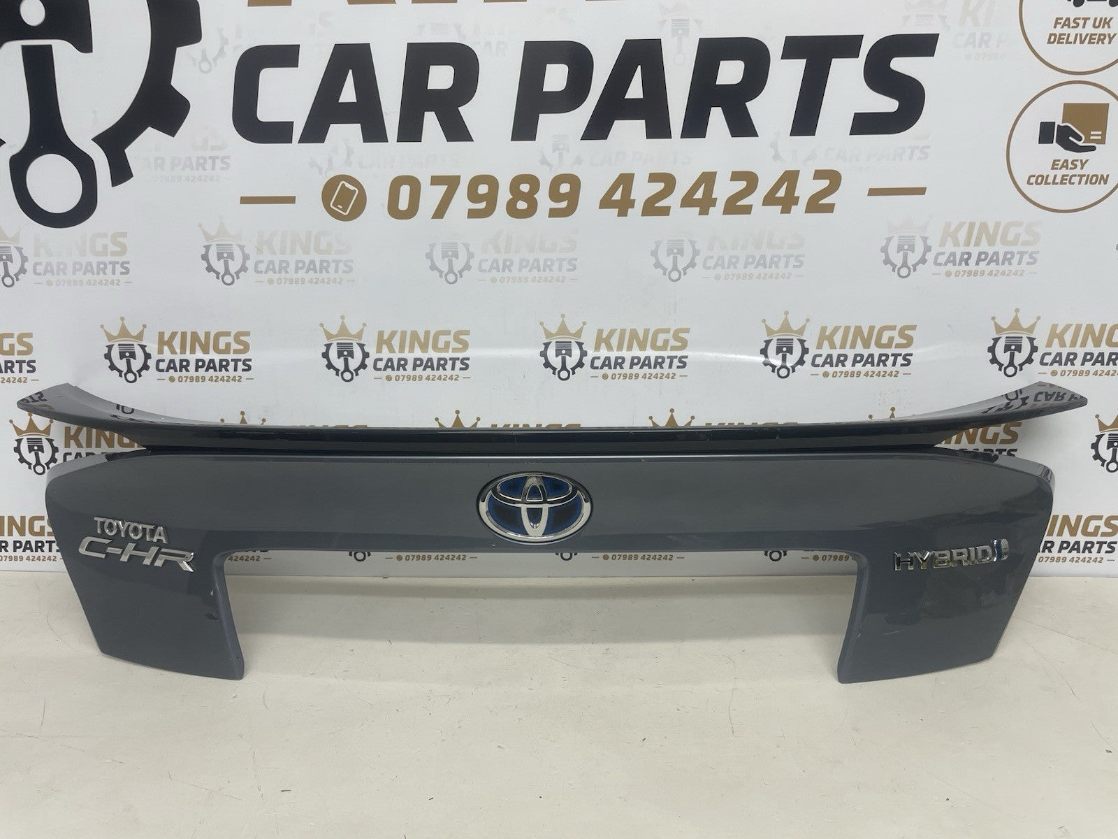 TOYOTA CH-R CHR MK1 2021 TAILGATE TRIM PANEL WITH BADGE IN GREY 1K3. 76811-F4010